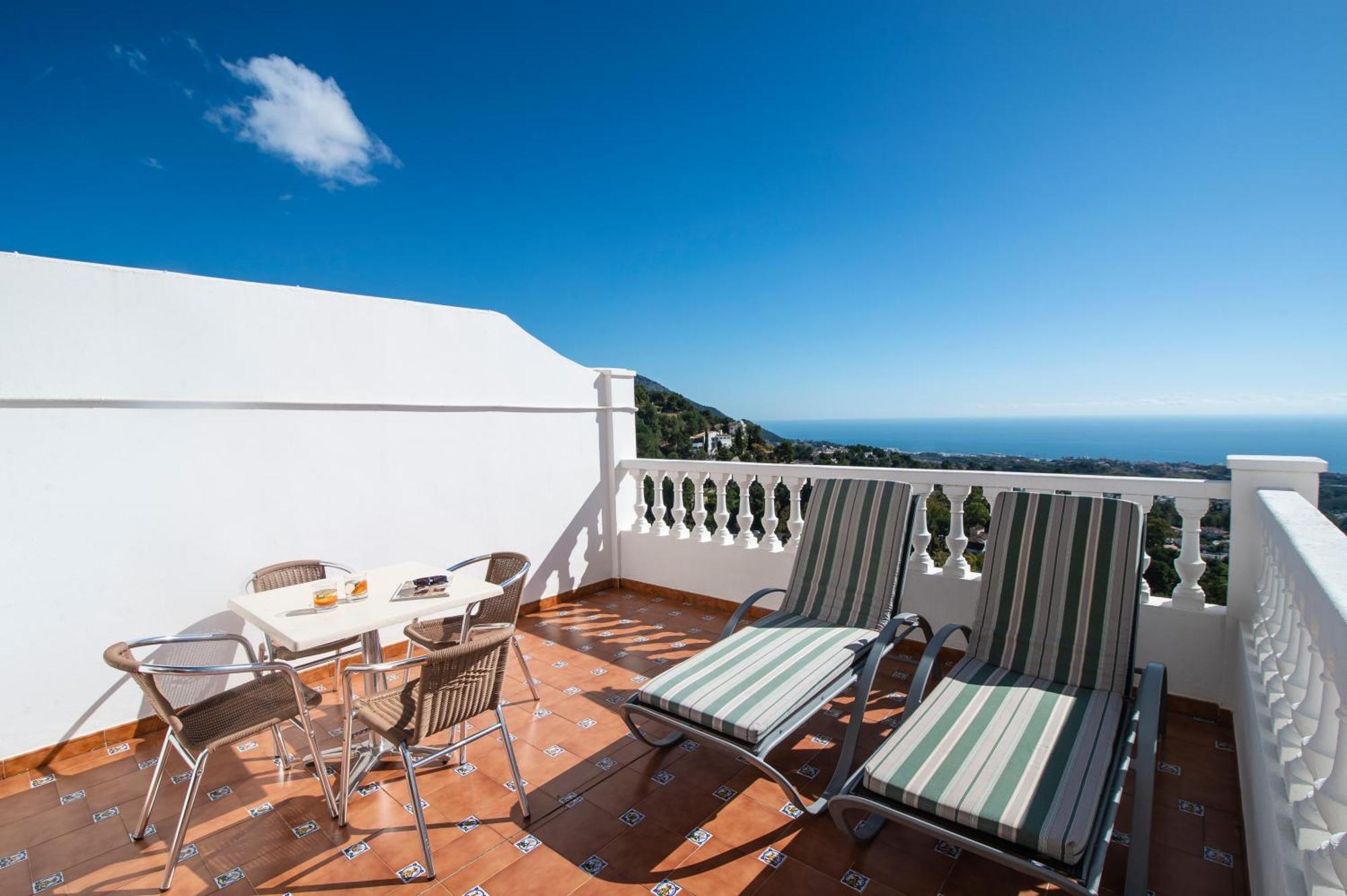 Macdonald La Ermita Resort Mijas Eksteriør bilde